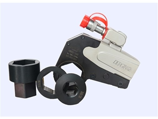 為什么我們選擇通過中空扳手預緊和拆松螺栓？