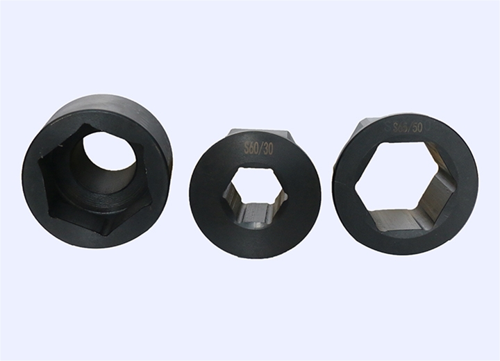 配中空扳手套筒